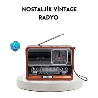 Dekoratif Vintage Radyo – Klasik Görünüm, Modern Fonksiyon ve Uzun Ömürlü Kullanım