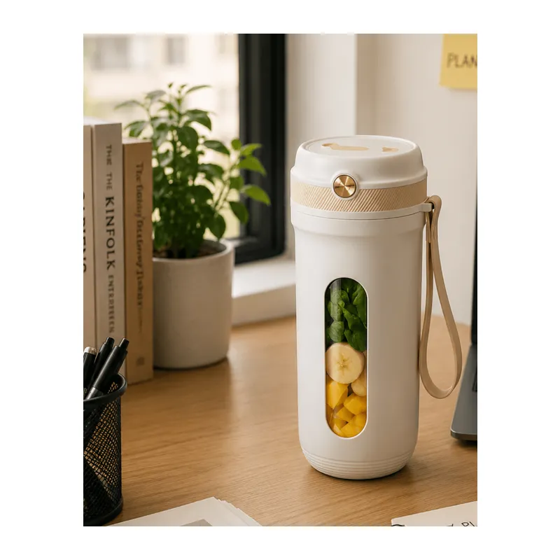 Spor ve Seyahat İçin Taşınabilir Smoothie Blender USB Şarj Destekli