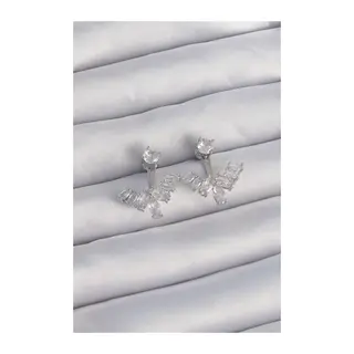 Pirinç Gümüş Renk Zirkon Taşlı V Model Küpe