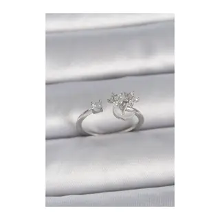 Pirinç Gümüş Renk Ayarlanabilir Zirkon Taşlı Yıldız Model Kadın Yüzük