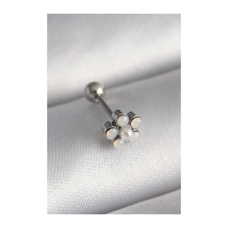 316L Çelik Gümüş Renk Zirkon Taşlı Çiçek Model Tragus Piercing