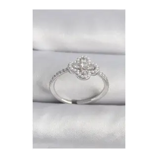 Pirinç Gümüş Renk Zirkon Taşlı Yonca Model İnci Detay Kadın Yüzük