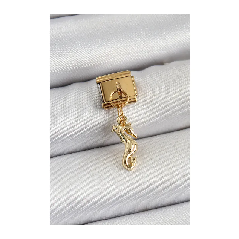 316L Çelik Sallantılı Deniz Atı Model Gold Renk Nomination Charm