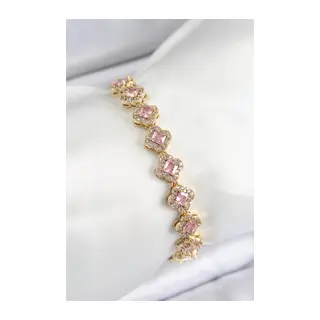 Pirinç Zirkon Taşlı Pembe Yonca Baget Model Gold Renk VIP Seri Kadın Bileklik