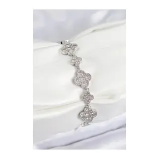 Pirinç Zirkon Taşlı Yonca Model Gümüş Renk VIP Seri Kadın Bileklik