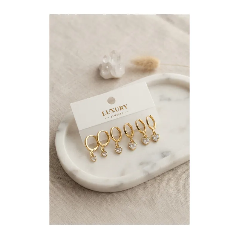Kalp Zirkon Taşlı Gold Renk Pirinç Set Küpe