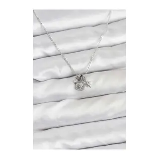 Pirinç Gümüş Renk Minimal Charmlı Kadın Kolye