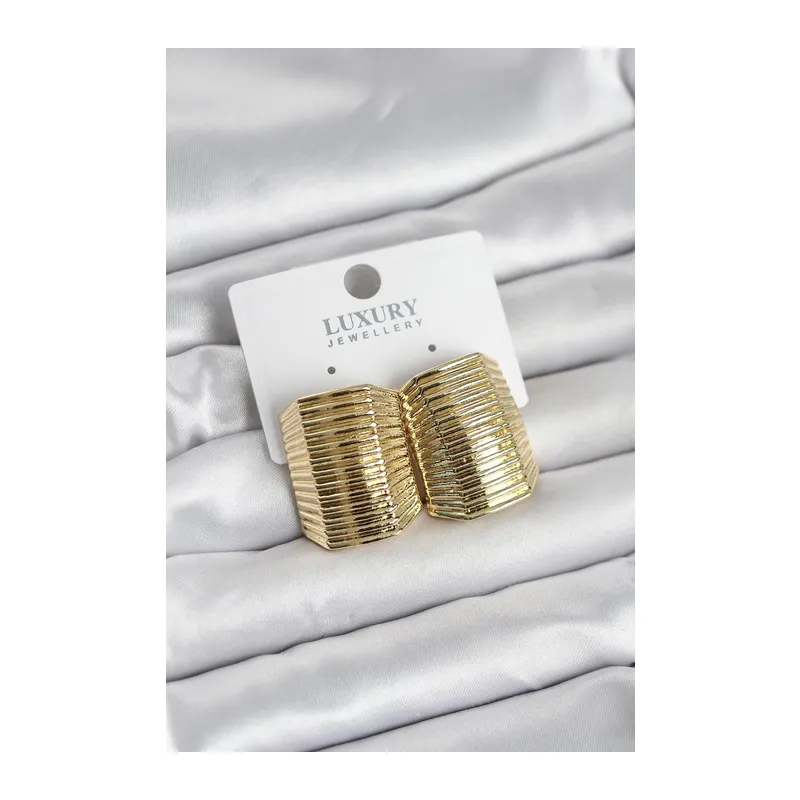 Gold Renk Pirinç Vintage Esintili Statement Küpe