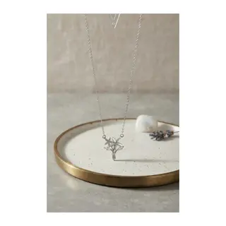 Pirinç Gümüş Renk Zirkon Taşlı Çiçek Model Kadın Kolye