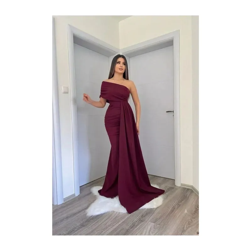 Tek Elbise Kuyruklu Omuz Abiye Balık Kesim
