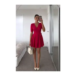 V Elbise Kollu Kısa Mini Kuşaklı Yaka