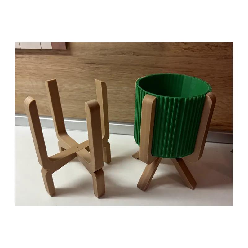 3D Baskı Ayaklı Çizgili Saksı - Bej Standlı Dekoratif Saksı - Yeşil