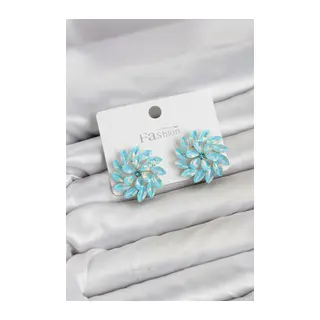 Buz Mavisi Renk Kristal Taşlı Çiçek Model Kadın Küpe