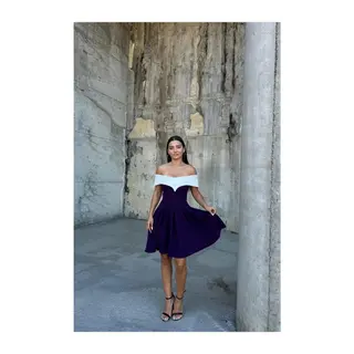 V Mini Abiye Yaka Elbise Detaylı Pile