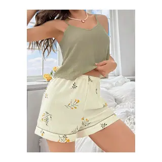 Kadın Ekru Çiçek Baskılı Şortlu Gecelik Pijama Takımı 5099