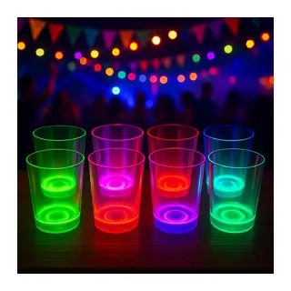 Karanlıkta Yanan Gece Işığı Mega Glow Bardaklar 8 Adet 8.5 x 10.5 cm