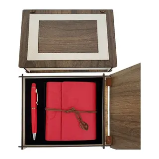 Özel Ahşap Kutulu Kırmızı Deri Defter ve Kalem Set