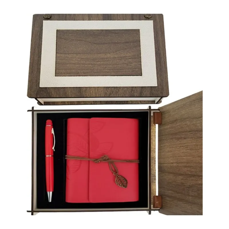 Özel Ahşap Kutulu Kırmızı Deri Defter ve Kalem Set