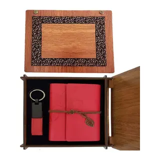 Ahşap Kutulu Kırmızı Deri Defter ve Anahtarlık Set