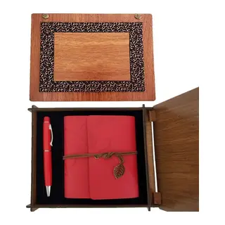 Ahşap Kutulu Kırmızı Deri Defter ve Metal Kalem Set