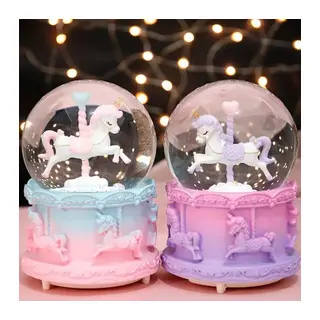 Unicorn Kar Küresi