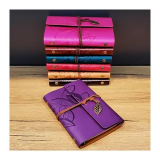 Yaprak Desenli Deri Defter