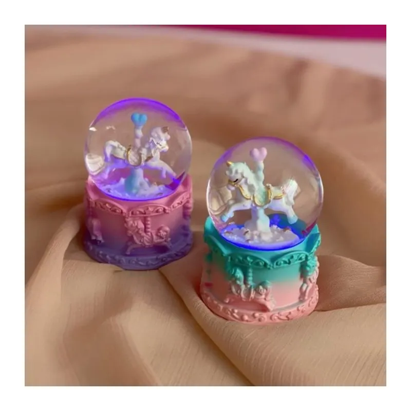 Mini Boy Işıklı Unicorn Kar Küresi