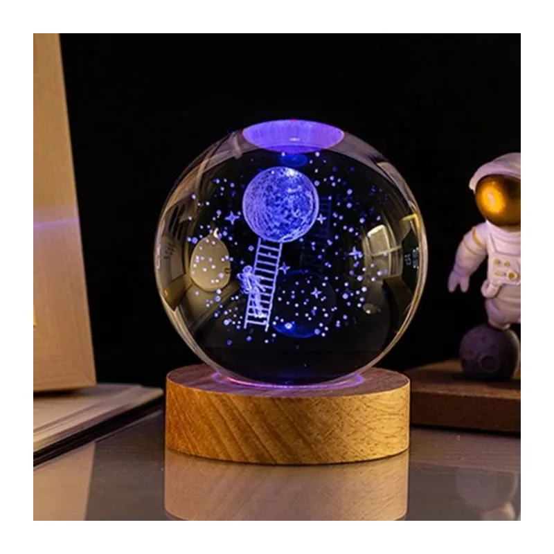 Aya Çıkan Astronot Tasarım Cam Küre