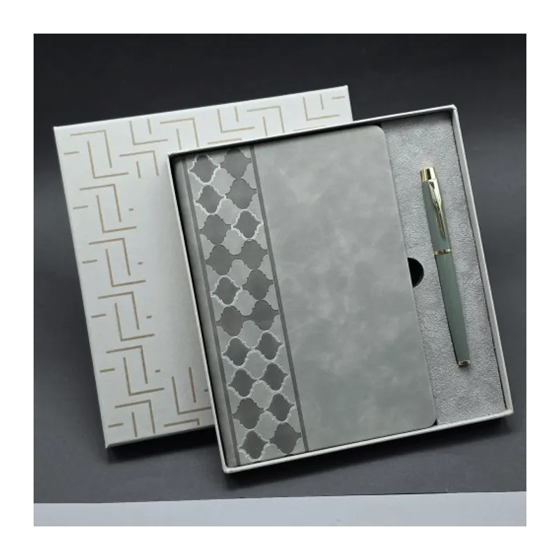 Kutulu Gri Defter Ve Metal Kalem Seti