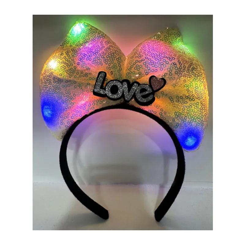 Led Işıklı 3 Farklı Fonksiyonda Yanan Gümüş Love Yazılı Sarı Fiyonk Taç 20X17 cm