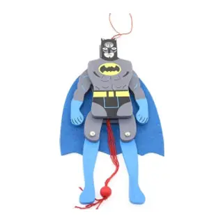 Ahşap Salanan Batman Figürü