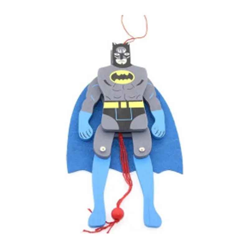 Ahşap Salanan Batman Figürü