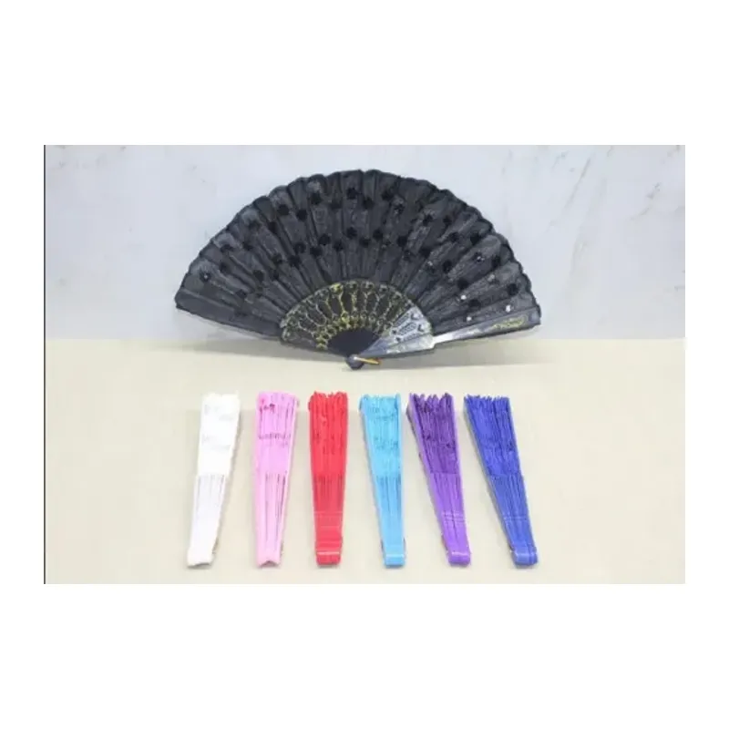 Plastik Yelpaze