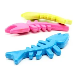 Balık Kemiği İskelet Şekilli Renkli Plastik Kedi Oyuncağı (5643)
