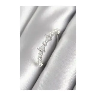 Pirinç Gümüş Renk Zirkon Taşlı Kurdele Model İnci Detay Kadın Yüzük