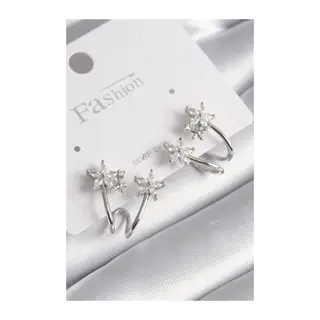 Pirinç Gümüş Renk Zirkon Taşlı Çiçek Model Kadın Küpe