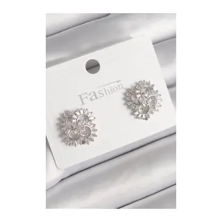 Pirinç Gümüş Renk Zirkon Taşlı Yonca Model Kadın Küpe