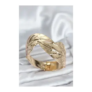 Pirinç Gold Renk Yaprak Model Kadın Bileklik