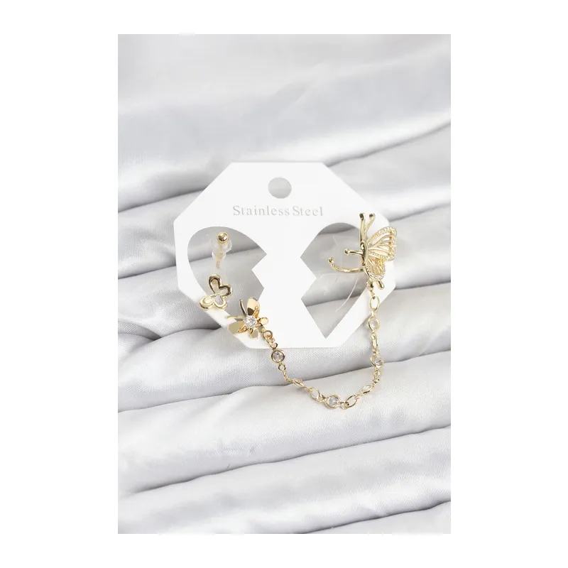Kelebekli Model Pirinç Gold Renk Zincir Bağlantılı Ear Cuff Küpe Seti