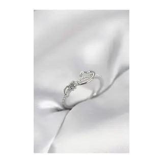 Sarmal Kalp Model Zirkon Taşlı Gümüş Renk Kadın Yüzük