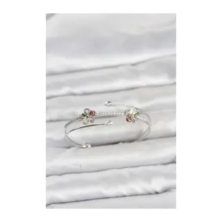 Gümüş Renk Pirinç Zirkon Taşlı Çiçek Model Kadın Bileklik