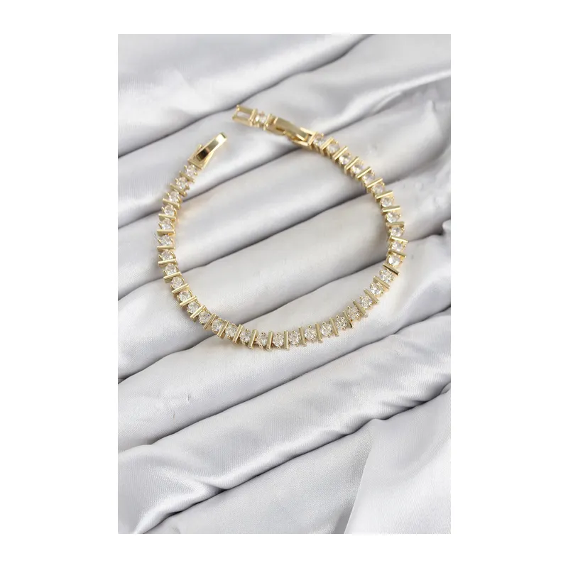 CM Şerit Model Zirkon Taşlı VIP Seri Gold Renk Pirinç Kadın Bileklik