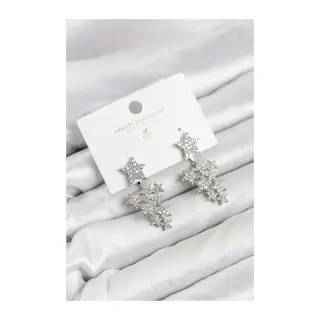Yıldız Model Gümüş Renk Zirkon Taşlı Küpe