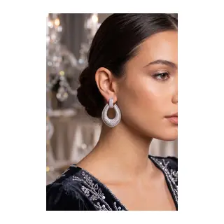 Gümüş Renk Zirkon Taşlı Damla Halka Model Kadın Abiye Küpe