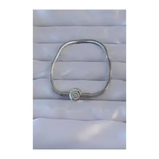 Pirinç Gümüş Renk Zirkon Taşlı Charm Bileklik