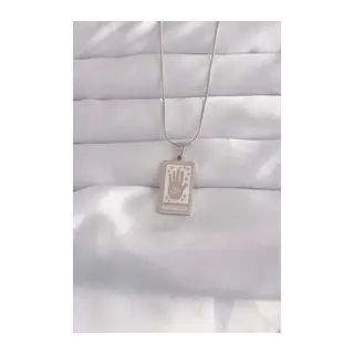 316L Çelik Gümüş Renk Pembe Mineli El Figür Tarot Kolye
