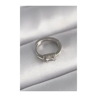 316L Çelik Gümüş Renk Kare Zirkon Taşlı Tragus Piercing