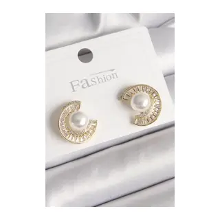 Pirinç Gold Renk Zirkon Taşlı Salyangoz Model İnci Detay Kadın Küpe