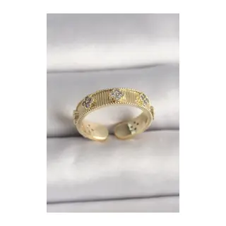Pirinç Gold Renk Zirkon Taşlı Yonca İşlemeli Ayarlanabilir Yüzük