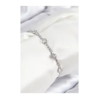 Pirinç Zirkon Taşlı Daire Model Gümüş Renk Asansörlü Kadın Bileklik